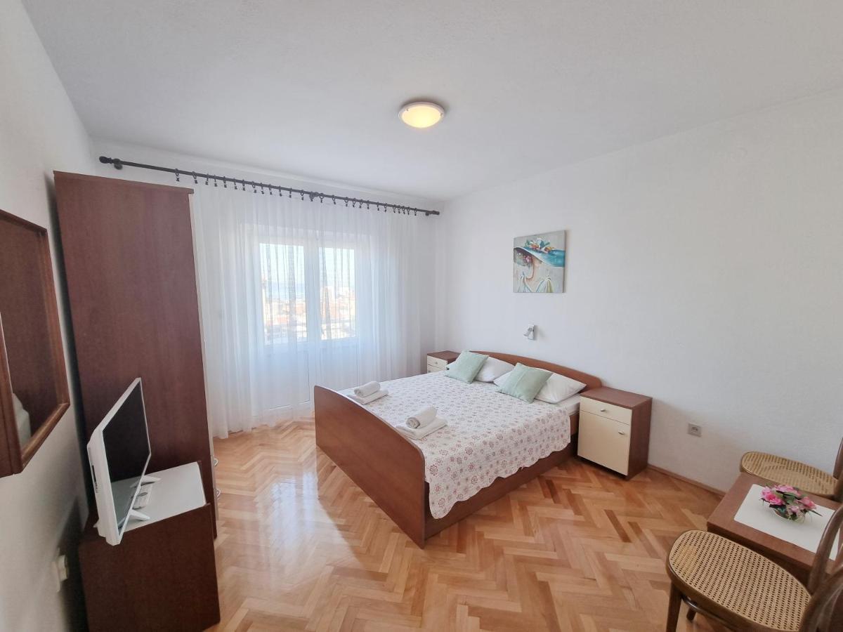 Apartman Bidol Makarska Exterior foto