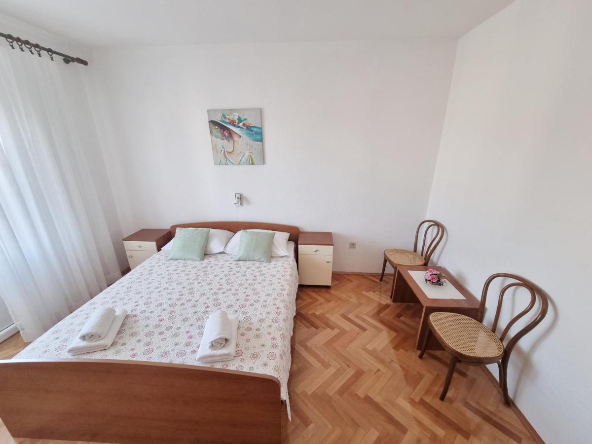 Apartman Bidol Makarska Exterior foto