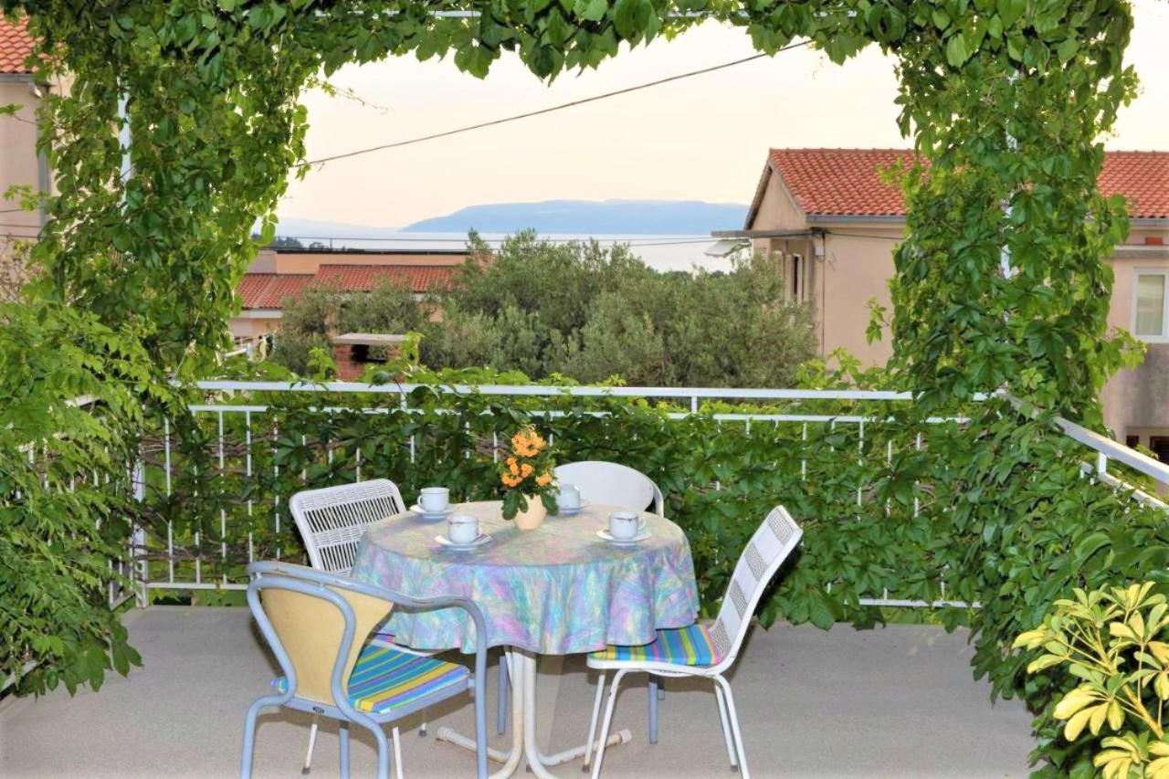 Apartman Bidol Makarska Exterior foto